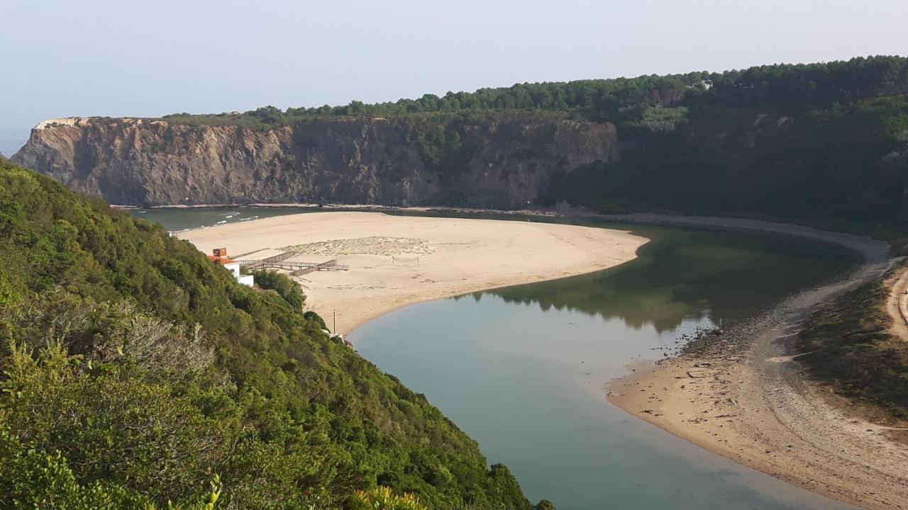 Sunset Room - Hiking & Beach Odeceixe Bagian luar foto