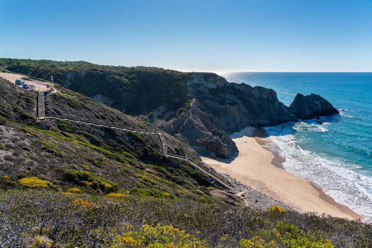 Sunset Room - Hiking & Beach Odeceixe Bagian luar foto