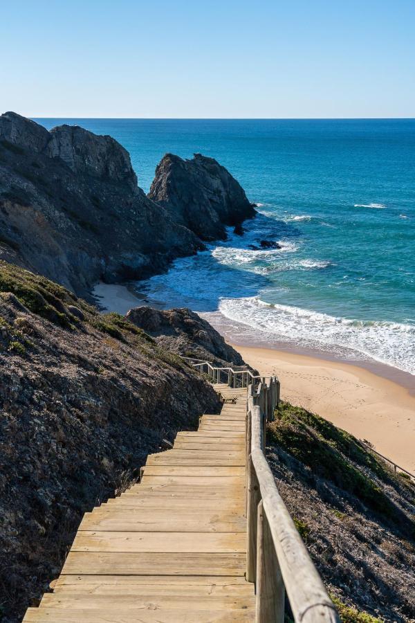Sunset Room - Hiking & Beach Odeceixe Bagian luar foto
